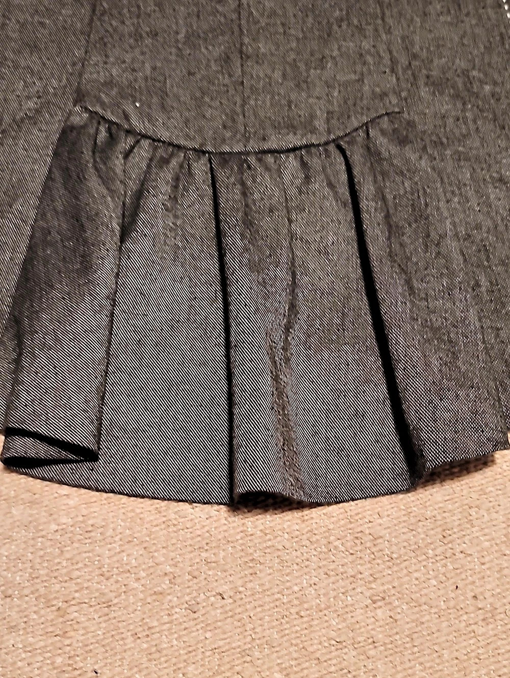 Rebecca Taylor Brown Pencil Skirt w Ruffle and Seam Detail Minimalist & Preppy - Picture 8 of 15